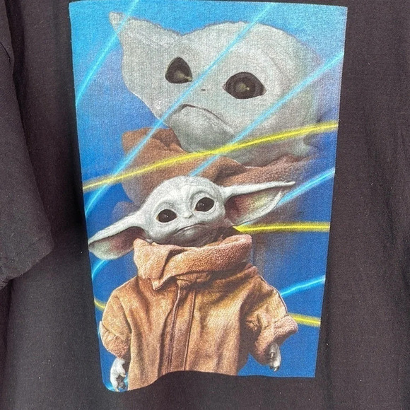 STAR WARS Mens Black Grogu Baby Yoda The Manalorian Graphic Crewneck T-Shirt XL - Picture 3 of 11